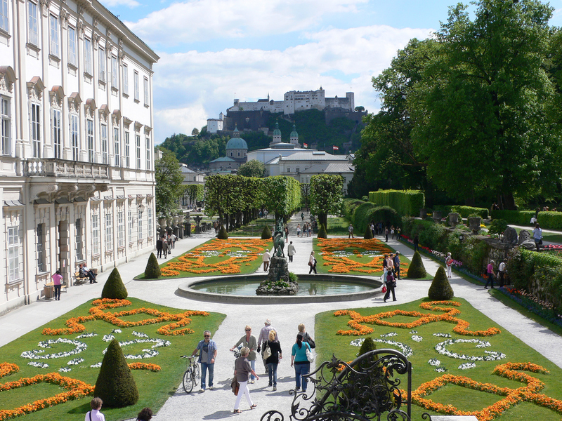 Illustration for article titled The World's Strangest and Most Magnificent Gardens